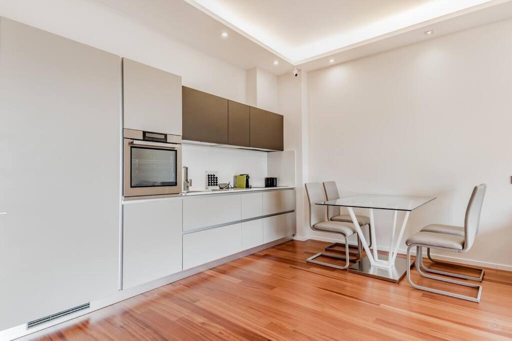Luxury Apartment Front Of Cavalieri Hilton Hotel Roma Exterior foto